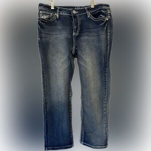 Embellished Apt 9 Jean Capris - size 10!